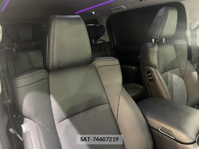 Toyota ALPHARD 2019-11 8651010-12