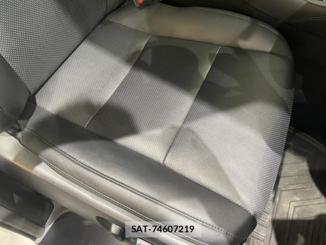 Toyota ALPHARD 2019-11 8651010-13