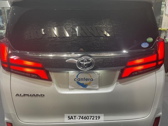 Toyota ALPHARD 2019-11 8651010-6