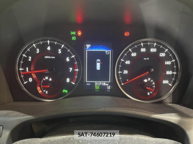 Toyota ALPHARD 2019-11 8651010-9