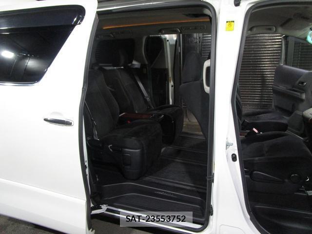 Toyota ALPHARD 2010-06 8651022-13