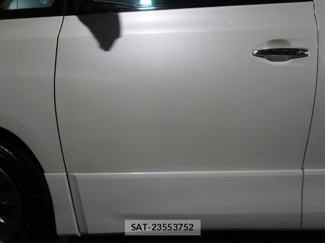 Toyota ALPHARD 2010-06 8651022-2