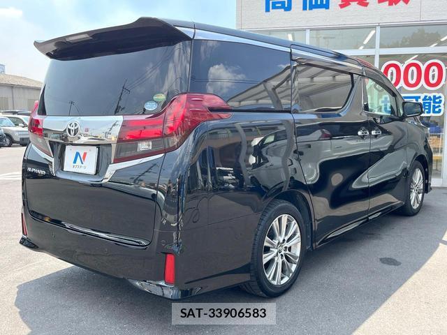 Toyota ALPHARD 2017-12 8651101-14