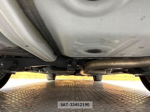 Toyota ALPHARD 2020-06 8651117-18