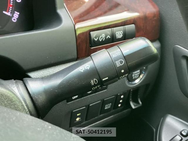 Toyota ALPHARD 2012-08 8651166-16