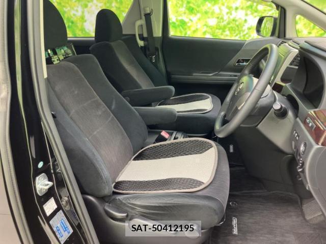 Toyota ALPHARD 2012-08 8651166-3