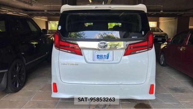 Toyota ALPHARD 2022-04 8651292-1