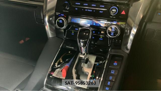 Toyota ALPHARD 2022-04 8651292-14