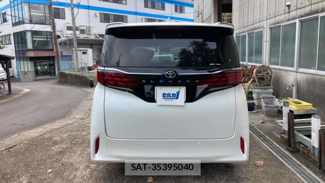 Toyota ALPHARD 2024-10 8651351-1