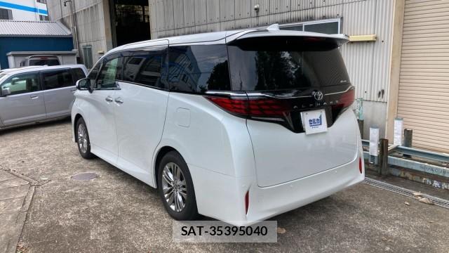 Toyota ALPHARD 2024-10 8651351-12
