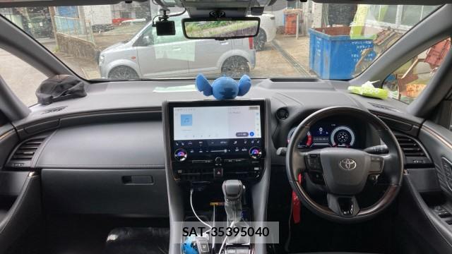 Toyota ALPHARD 2024-10 8651351-2