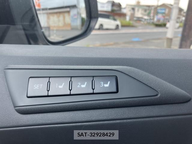 Toyota ALPHARD 2019-10 8651548-12