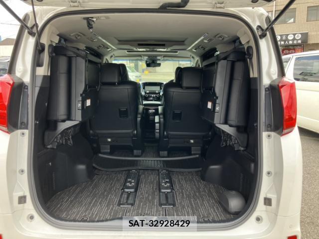 Toyota ALPHARD 2019-10 8651548-15