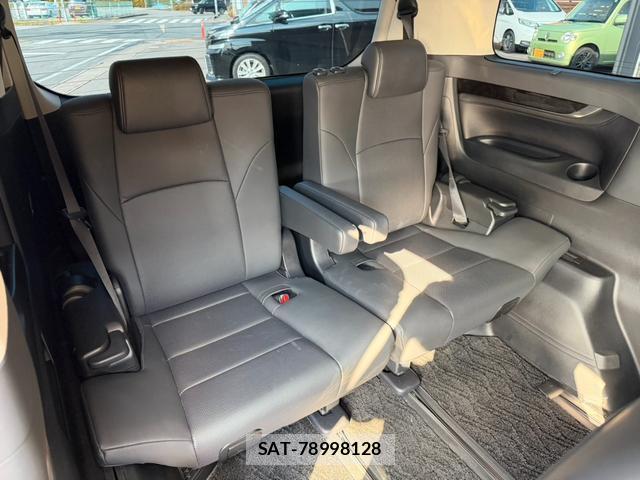 Toyota ALPHARD 2020-05 8651680-13