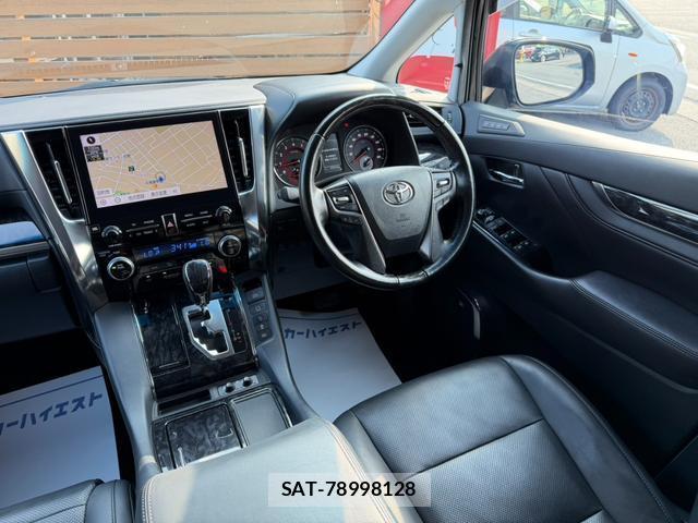 Toyota ALPHARD 2020-05 8651680-19