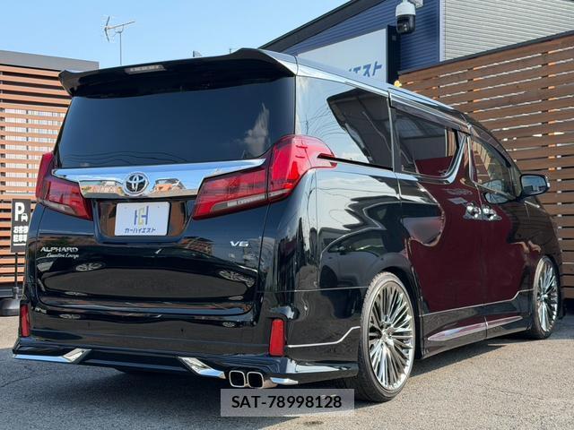 Toyota ALPHARD 2020-05 8651680-3