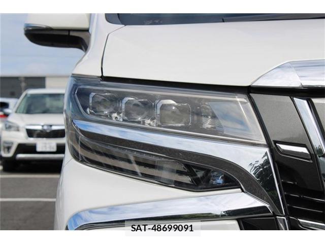 Toyota ALPHARD 2021-06 8651901-15
