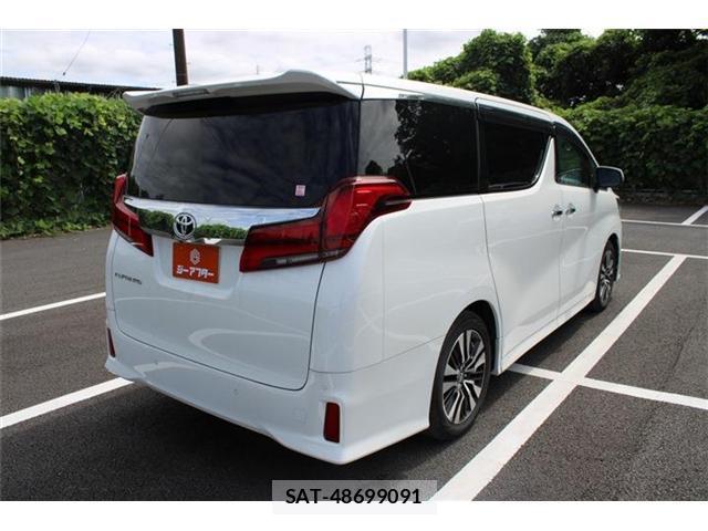 Toyota ALPHARD 2021-06 8651901-9