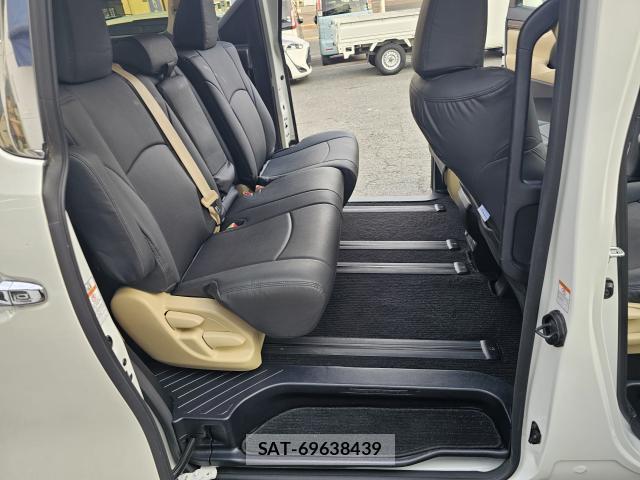 Toyota ALPHARD 2022 8652054-8