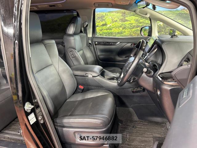 Toyota ALPHARD 2023-04 8652173-7
