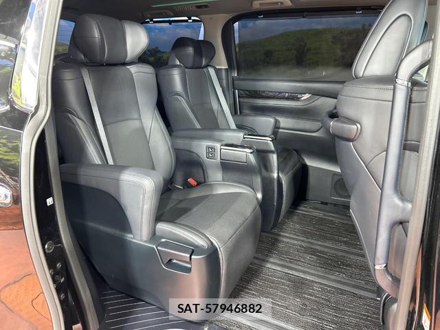 Toyota ALPHARD 2023-04 8652173-8