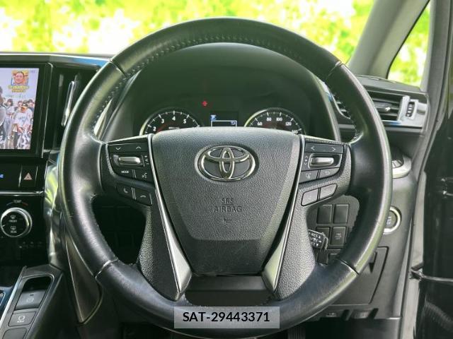 Toyota ALPHARD 2019-09 8653570-15