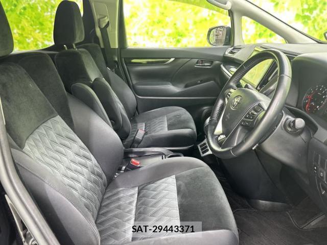 Toyota ALPHARD 2019-09 8653570-3