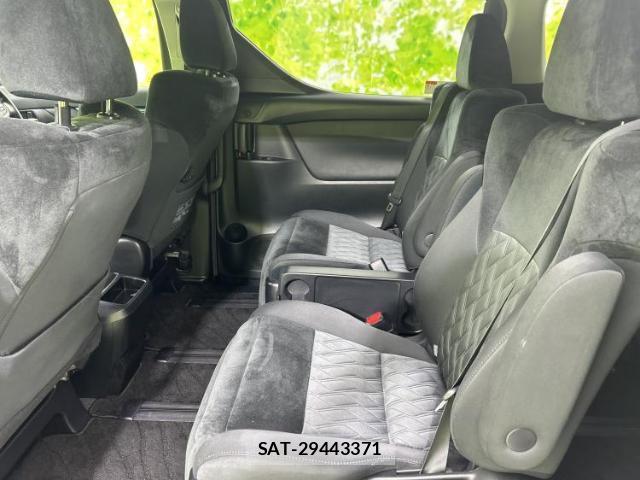 Toyota ALPHARD 2019-09 8653570-7