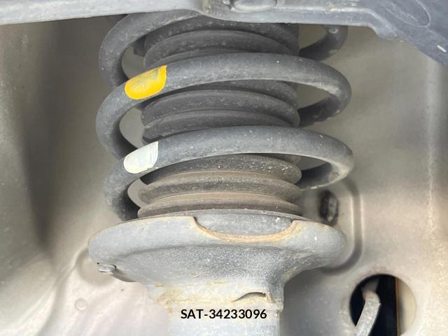 Suzuki LAPIN 2019-09 8648837-19