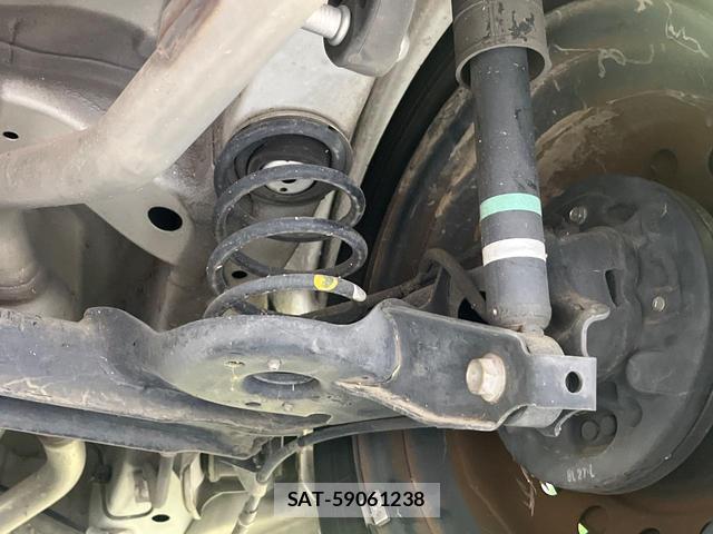 Suzuki LAPIN 2019-01 8649845-19