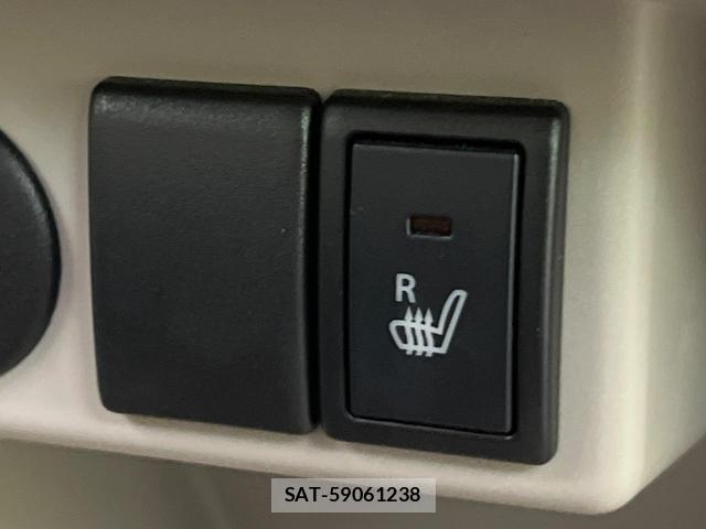 Suzuki LAPIN 2019-01 8649845-4