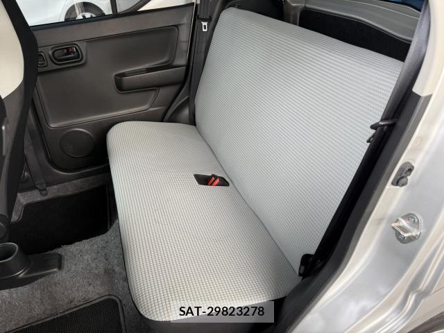 Suzuki ALTO 2015-04 8647895-3
