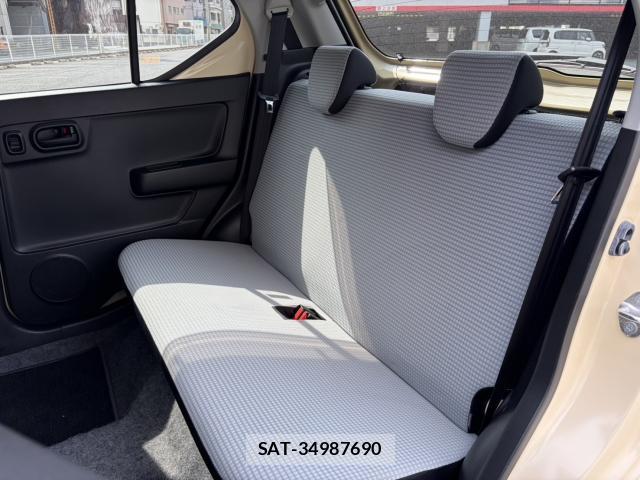 Suzuki ALTO 2015-02 8649126-6