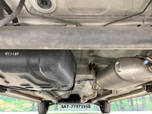 Suzuki ALTO 2013-12 8649815-18