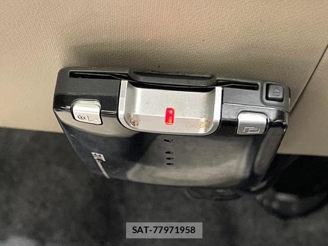 Suzuki ALTO 2013-12 8649815-4