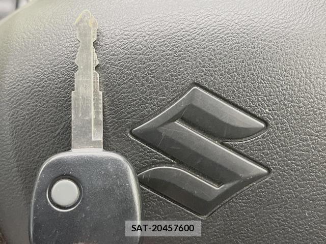 Suzuki ALTO 2015-09 8652952-6