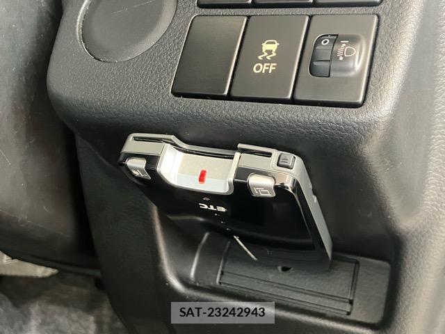 Suzuki ALTO 2018-04 8653006-15