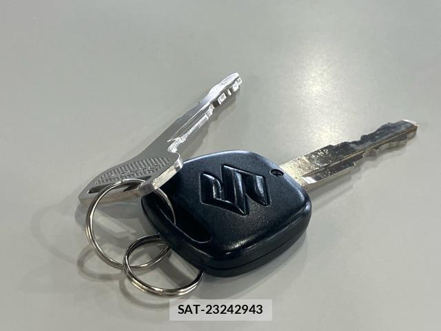 Suzuki ALTO 2018-04 8653006-17