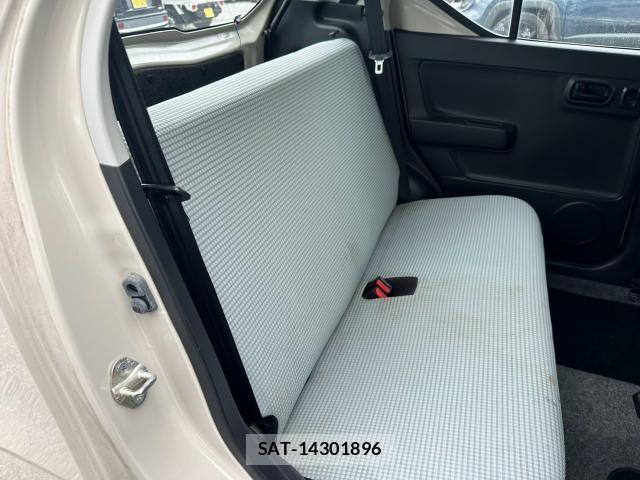 Suzuki ALTO 2017-02 8653161-14