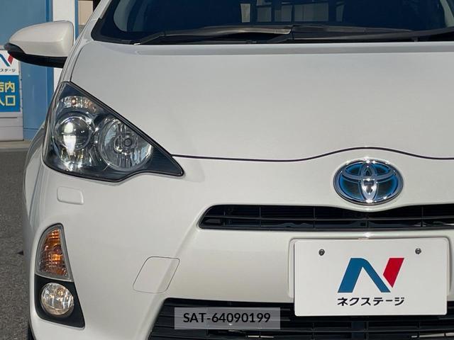 Toyota AQUA 2013-08 8646708-12