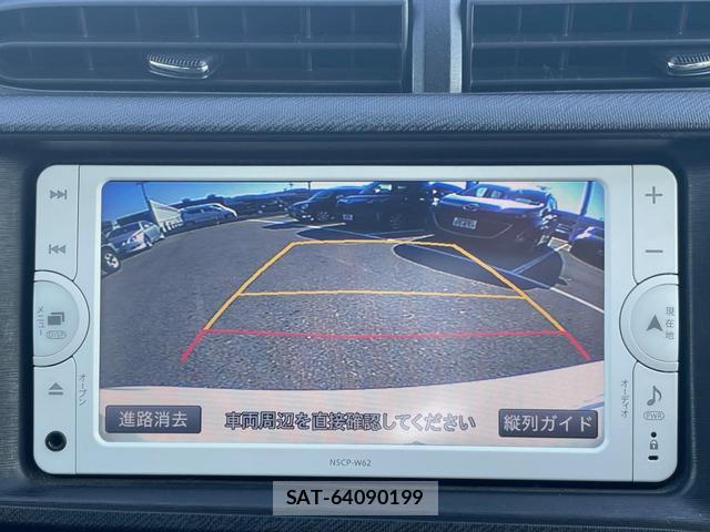 Toyota AQUA 2013-08 8646708-5