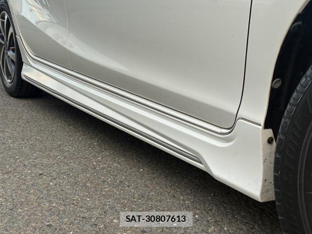 Toyota AQUA 2014-12 8646954-14