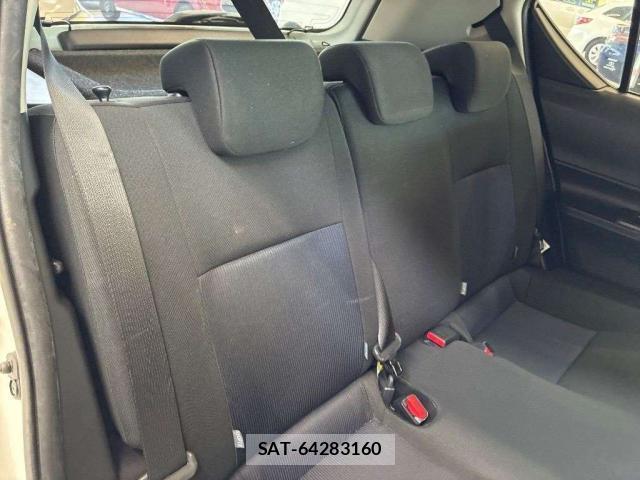 Toyota AQUA 2021-08 8647009-6