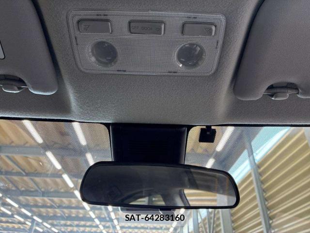 Toyota AQUA 2021-08 8647009-8
