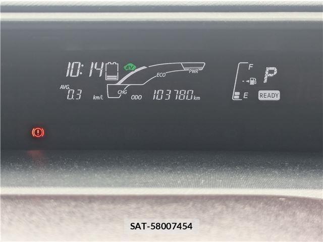 Toyota AQUA 2015-06 8647232-14