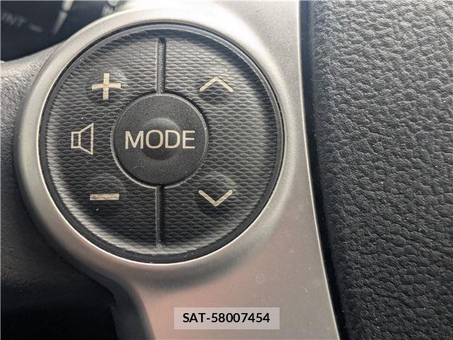 Toyota AQUA 2015-06 8647232-15