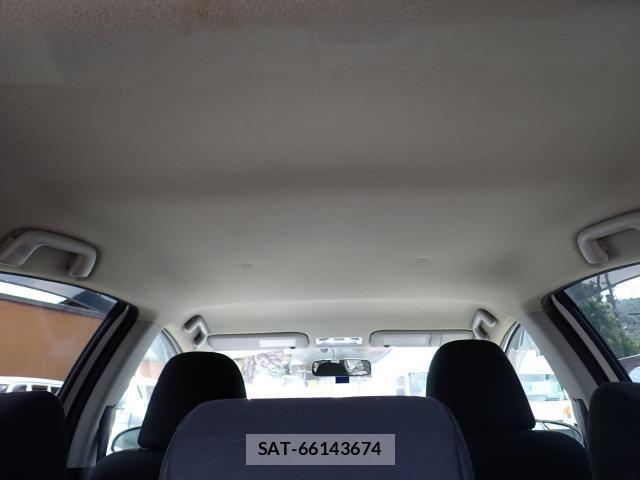 Toyota AQUA 2012-08 8647267-16