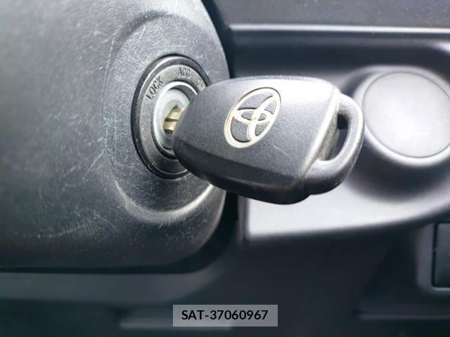 Toyota AQUA 2018-09 8647566-14