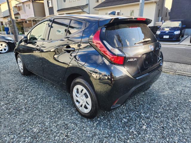 Toyota AQUA 2022-03 8647633-14