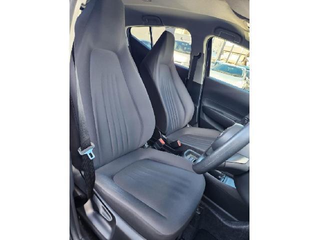 Toyota AQUA 2022-03 8647633-5